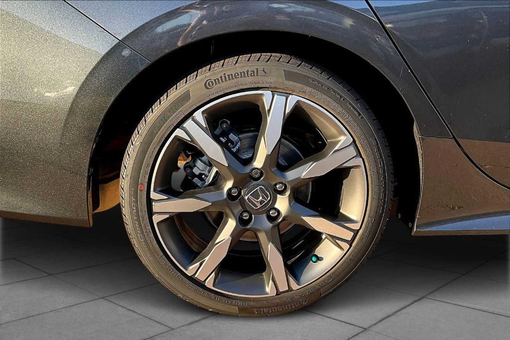 new 2026 Honda Civic Hybrid car, priced at $34,365