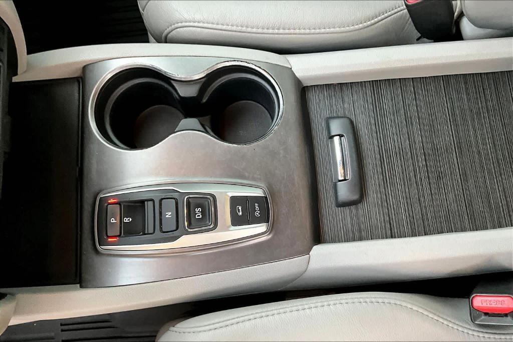 used 2021 Honda Pilot car, priced at $23,981