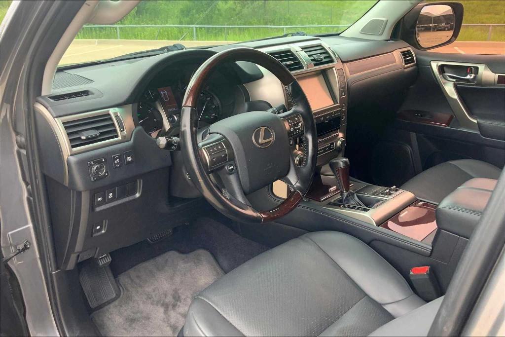 used 2019 Lexus GX 460 car, priced at $29,500