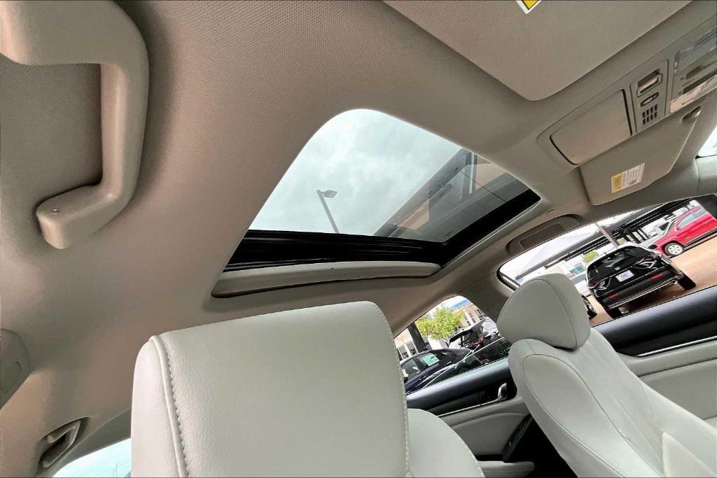 used 2018 Honda Accord car, priced at $30,550
