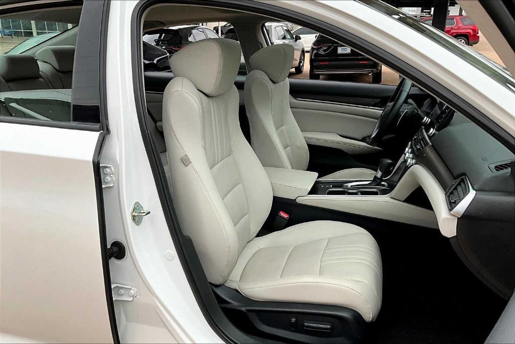 used 2018 Honda Accord car, priced at $30,550