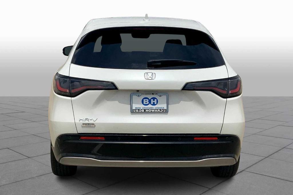 new 2025 Honda HR-V car, priced at $32,225