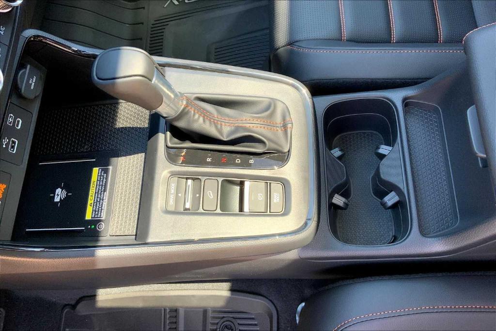new 2025 Honda CR-V Hybrid car, priced at $40,375