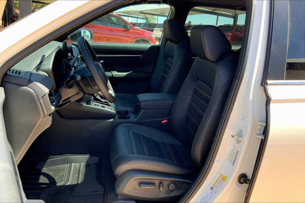 new 2025 Honda CR-V Hybrid car, priced at $40,375