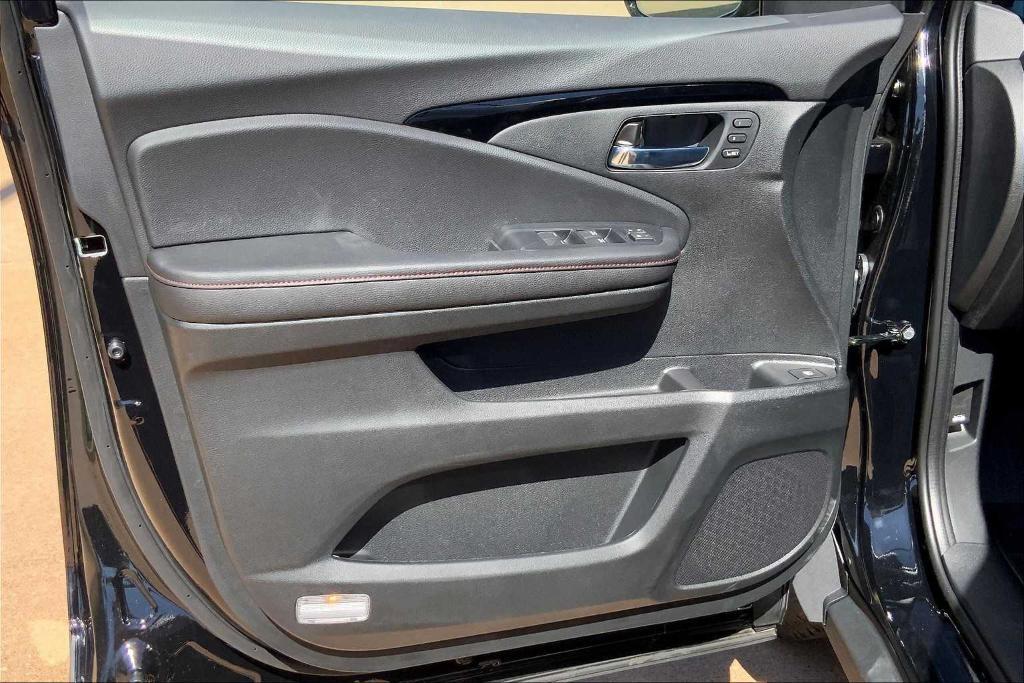 new 2025 Honda Ridgeline car, priced at $47,075