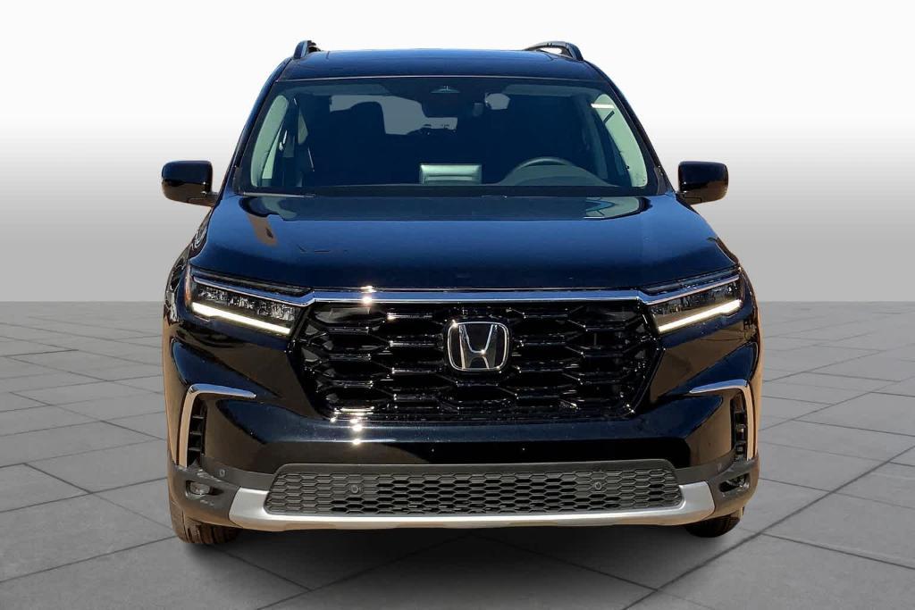 new 2025 Honda Pilot car, priced at $47,770