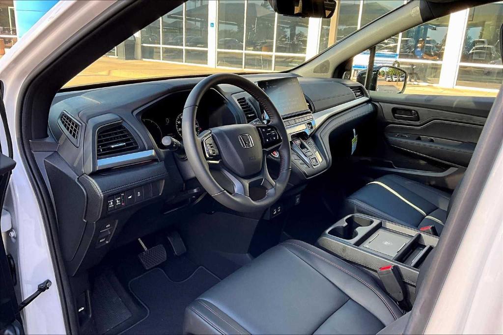 used 2025 Honda Odyssey car, priced at $41,755