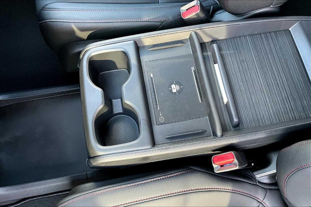 used 2025 Honda Odyssey car, priced at $41,755