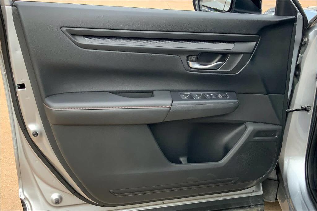 used 2024 Honda CR-V Hybrid car, priced at $37,550