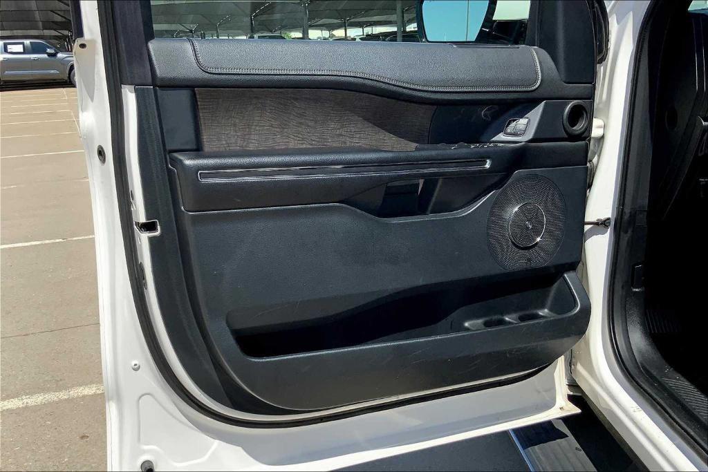 used 2019 Ford Expedition car, priced at $28,750