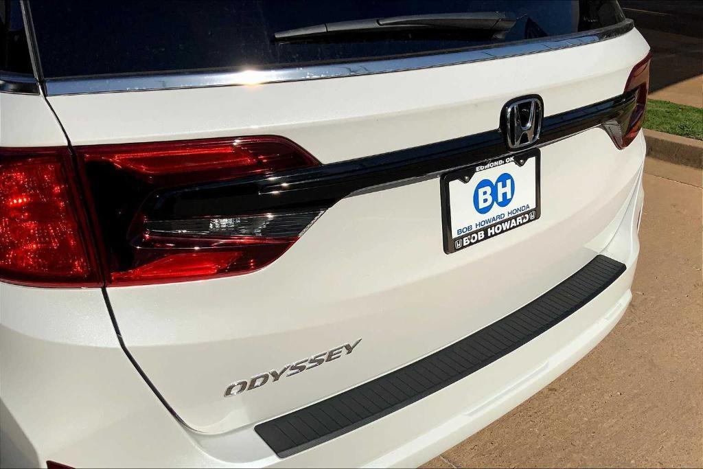 new 2025 Honda Odyssey car, priced at $42,500