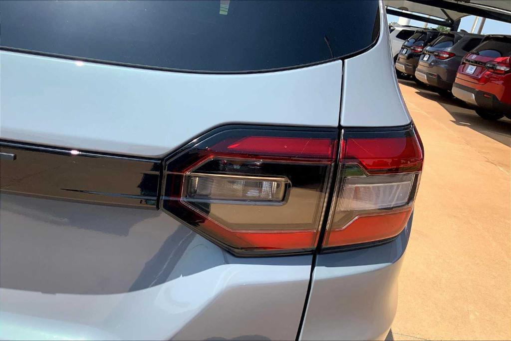 new 2025 Honda Pilot car, priced at $55,860