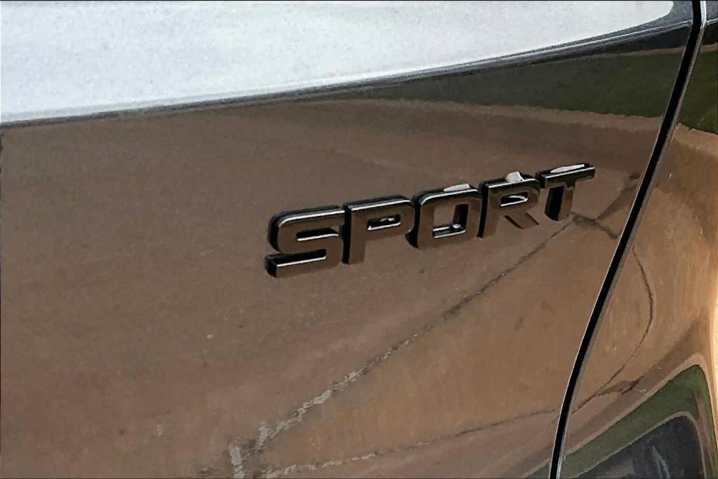 new 2026 Honda CR-V Hybrid car, priced at $40,800