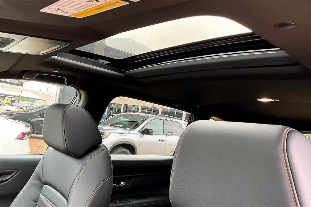 new 2026 Honda CR-V Hybrid car, priced at $40,800