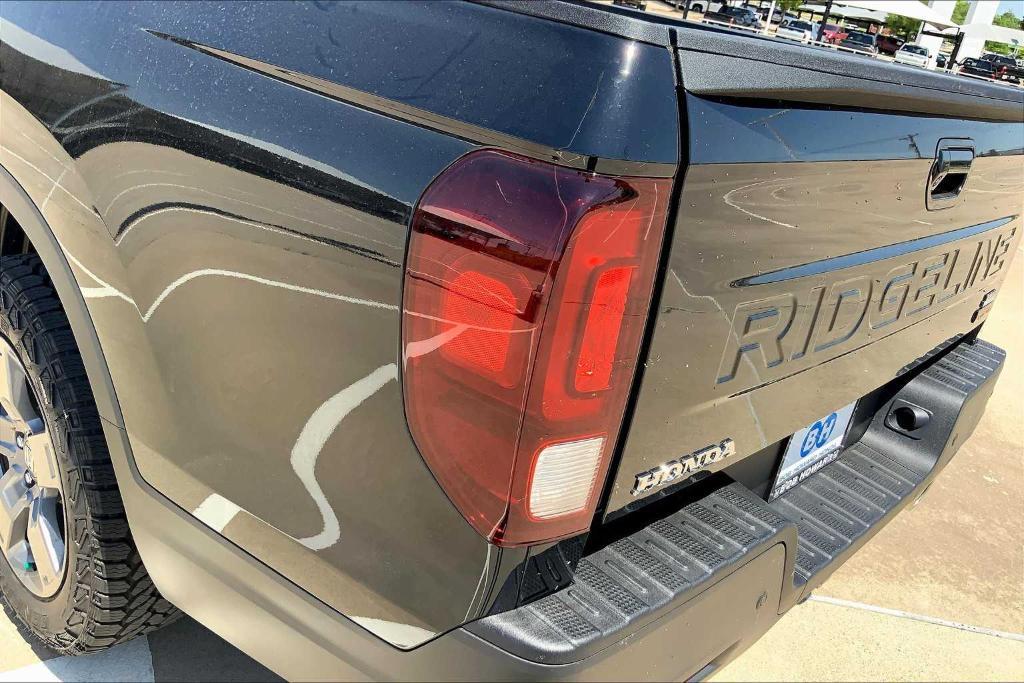 new 2025 Honda Ridgeline car, priced at $45,205