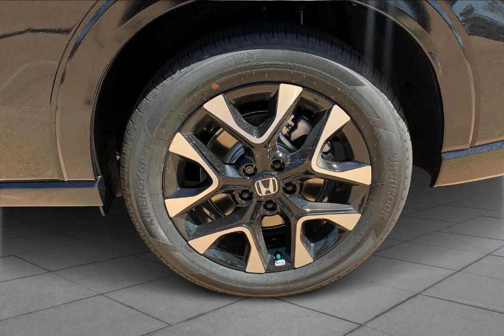 new 2026 Honda HR-V car, priced at $33,070
