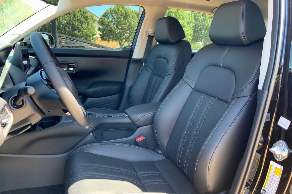 new 2026 Honda HR-V car, priced at $33,070