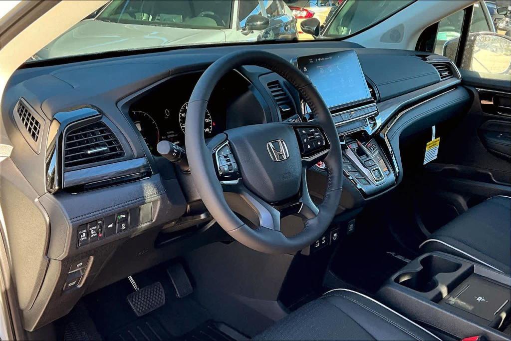 new 2026 Honda Odyssey car, priced at $54,520
