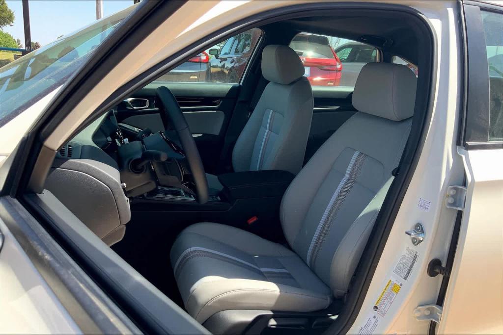 new 2025 Honda Civic Hybrid car, priced at $29,930
