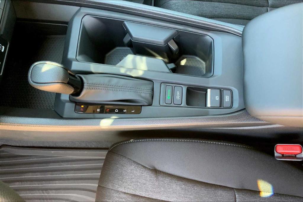 new 2025 Honda Accord car, priced at $30,185