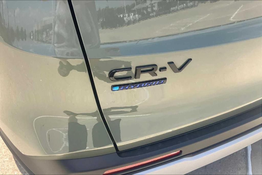 new 2026 Honda CR-V Hybrid car, priced at $40,025