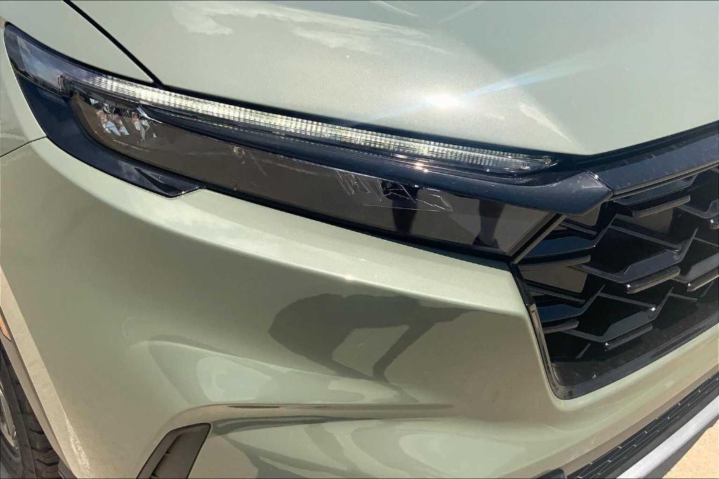 new 2026 Honda CR-V Hybrid car, priced at $40,025