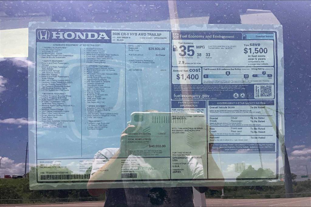 new 2026 Honda CR-V Hybrid car, priced at $40,025