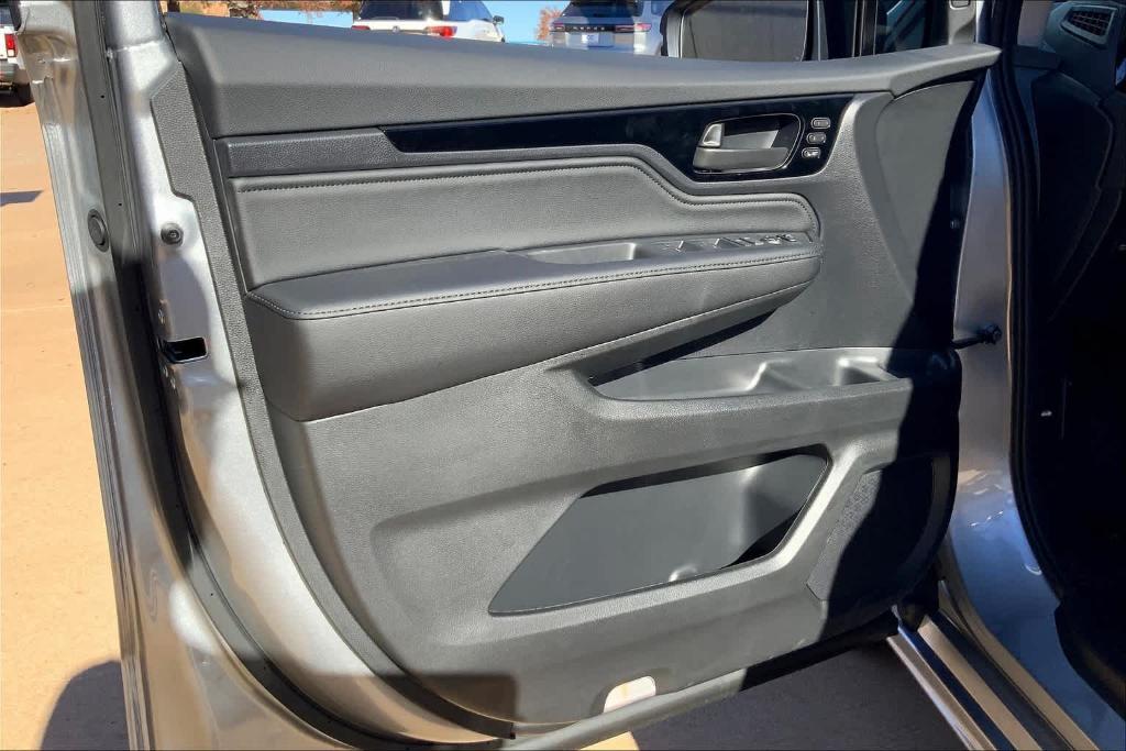 new 2025 Honda Odyssey car, priced at $48,650