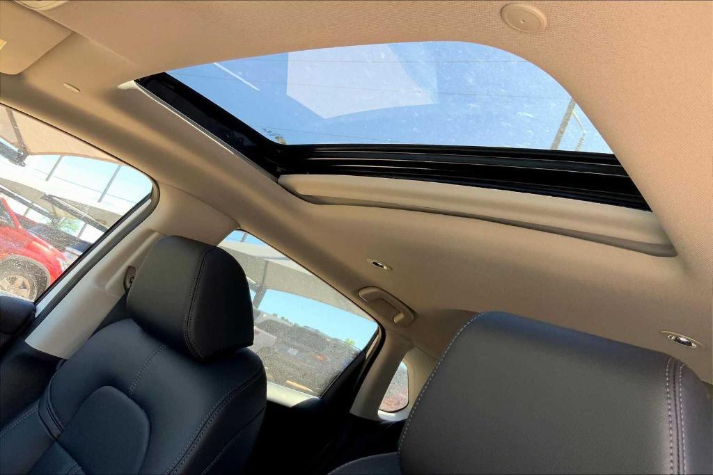 new 2025 Honda HR-V car, priced at $30,975