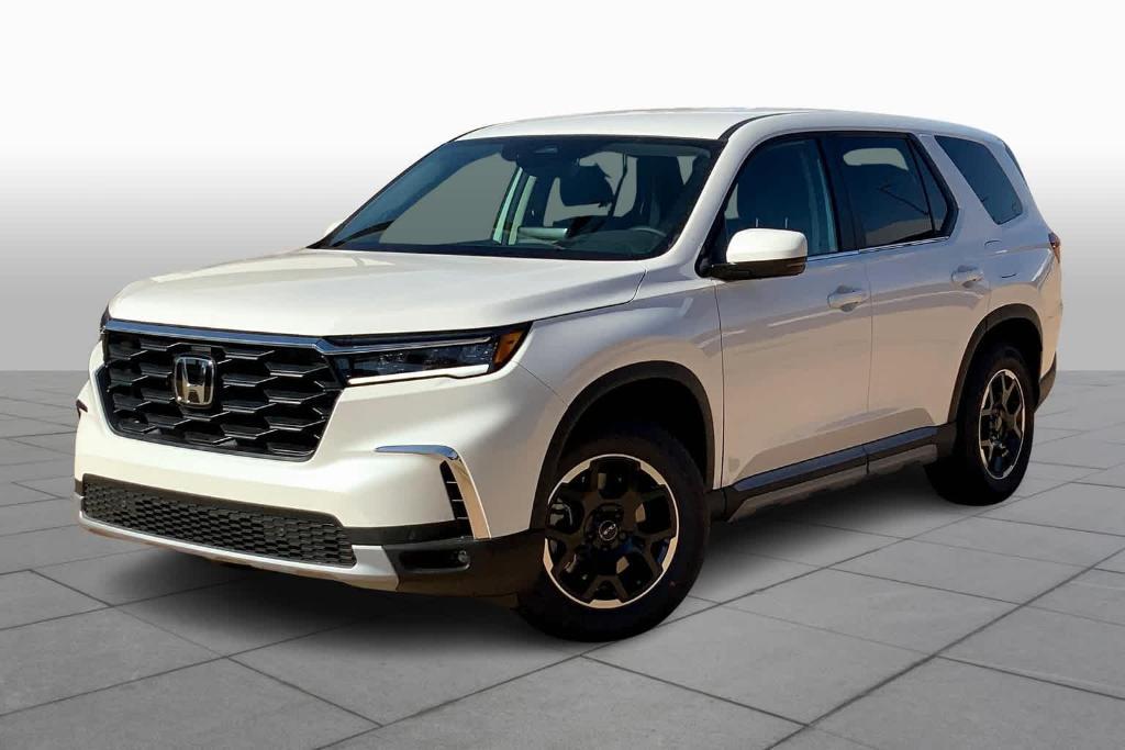 new 2025 Honda Pilot car, priced at $46,025