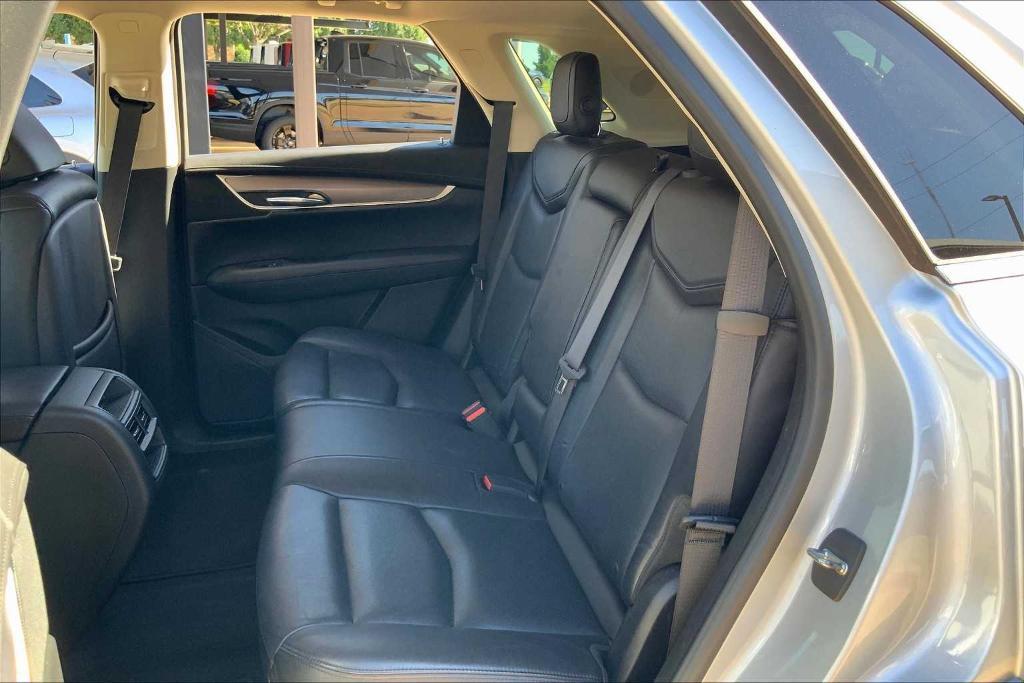 used 2017 Cadillac XT5 car, priced at $18,633