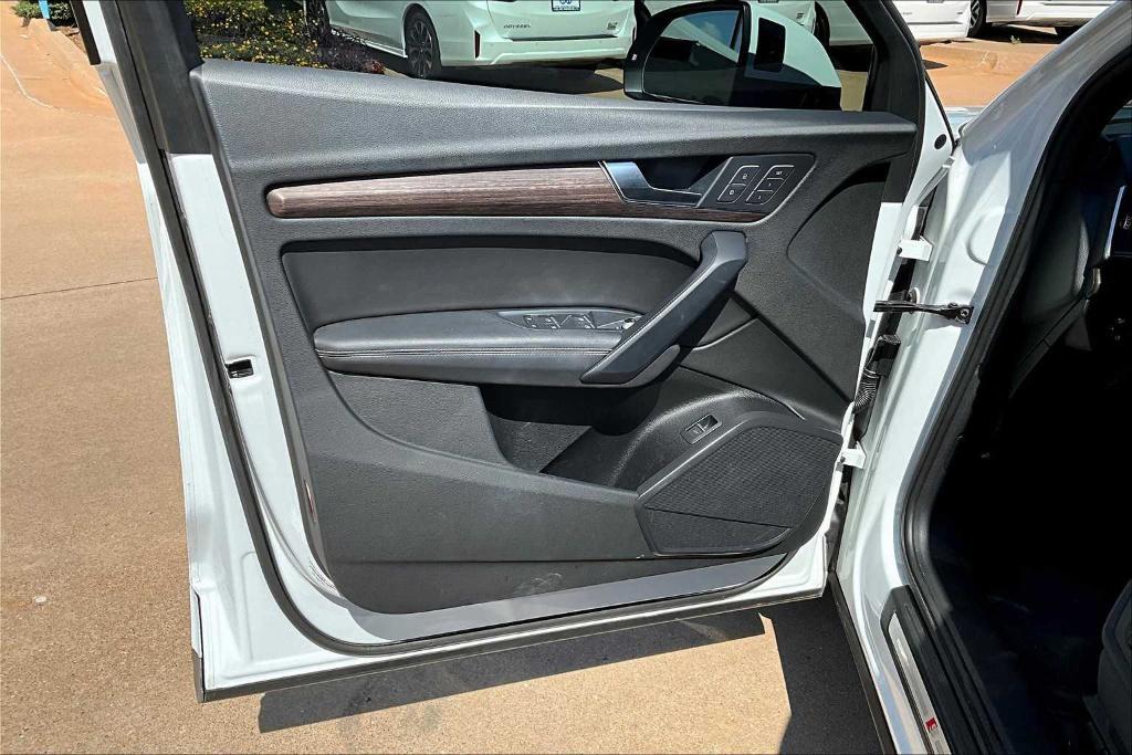 used 2021 Audi Q5 car, priced at $28,828