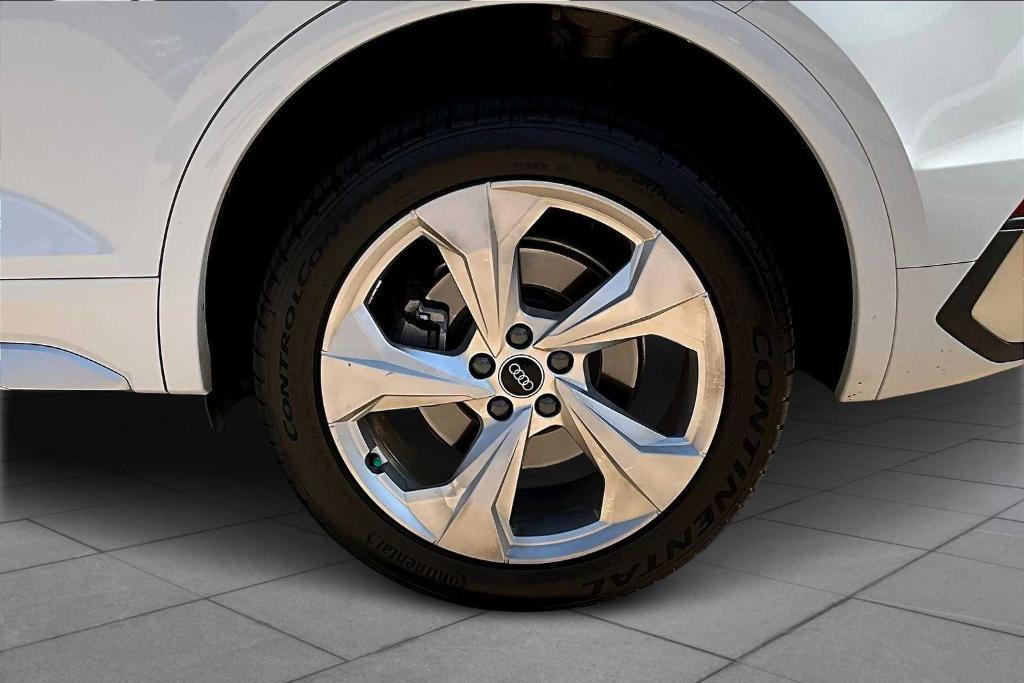 used 2021 Audi Q5 car, priced at $28,828