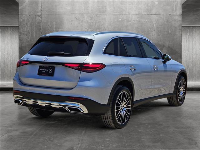 new 2024 Mercedes-Benz GLC 300 car, priced at $53,835