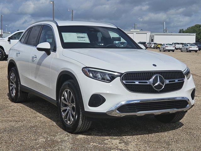 new 2024 Mercedes-Benz GLC 300 car, priced at $50,985