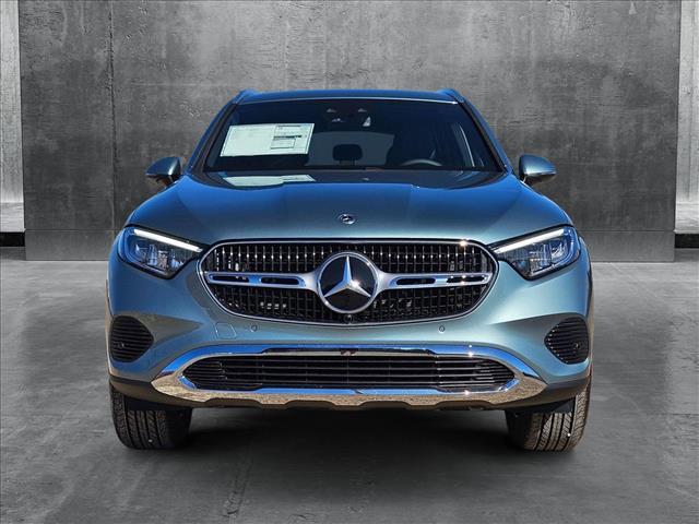 new 2025 Mercedes-Benz GLC 300 car, priced at $56,280