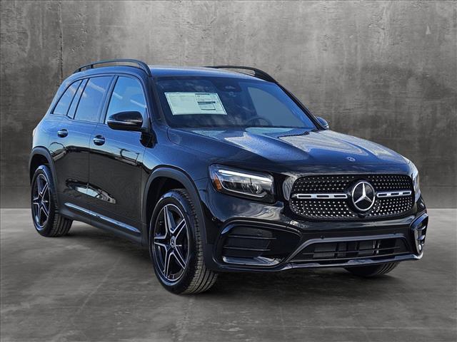 new 2024 Mercedes-Benz GLB 250 car, priced at $49,100