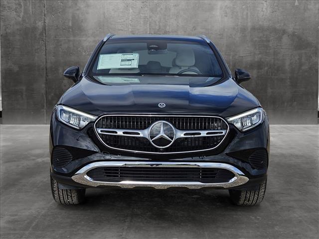 new 2024 Mercedes-Benz GLC 300 car, priced at $53,245