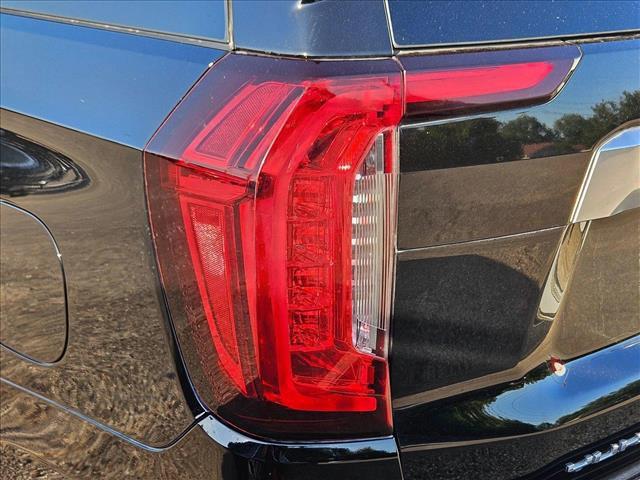 used 2022 GMC Yukon XL car, priced at $52,897