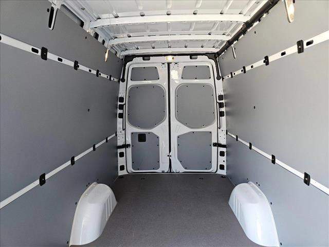 new 2024 Mercedes-Benz Sprinter 2500 car, priced at $69,547