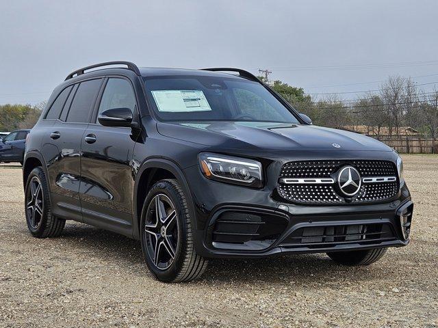 new 2024 Mercedes-Benz GLB 250 car, priced at $49,100