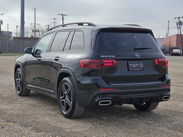 new 2024 Mercedes-Benz GLB 250 car, priced at $49,100