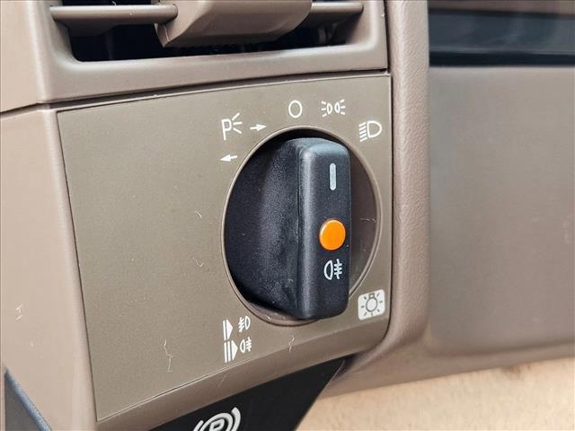 used 1999 Mercedes-Benz SL-Class car, priced at $10,998