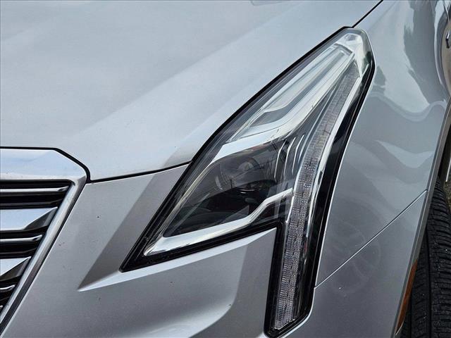 used 2018 Cadillac XT5 car, priced at $19,741