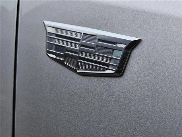 used 2018 Cadillac XT5 car, priced at $19,741