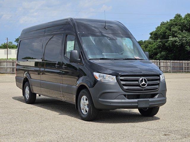 new 2024 Mercedes-Benz Sprinter 2500 car, priced at $66,556