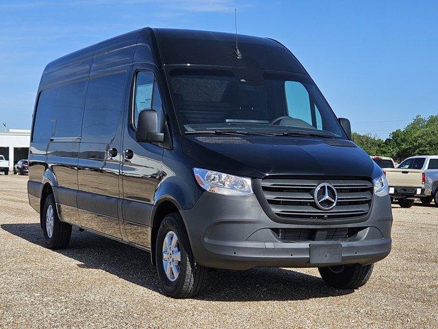 new 2024 Mercedes-Benz Sprinter 2500 car, priced at $66,556