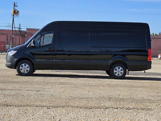 new 2024 Mercedes-Benz Sprinter 2500 car, priced at $66,556