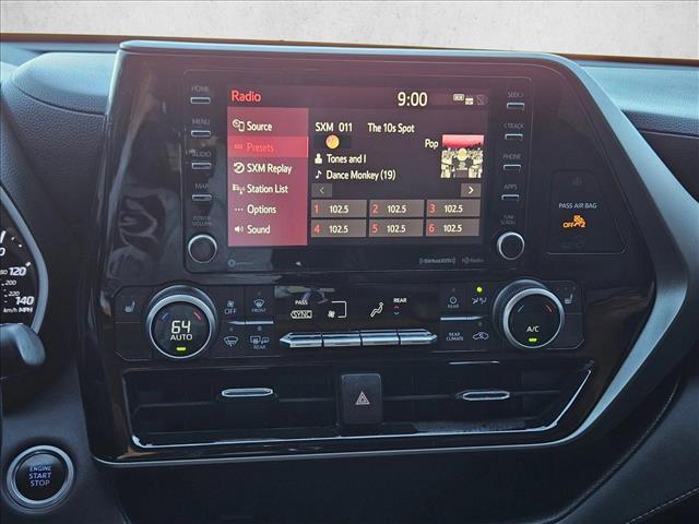 used 2021 Toyota Highlander car, priced at $24,649