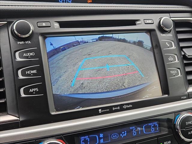 used 2016 Toyota Highlander car, priced at $19,465